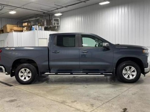 2021 Chevrolet Silverado 1500 LT Pickup 4D 5 3-4 ft Gray, Sioux Falls, SD