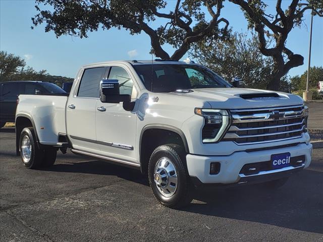 2025 Chevrolet Silverado 3500HD High Country , Kerrville, TX