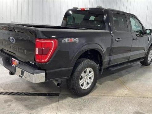 2021 Ford F-150 XLT Pickup 4D 5 1-2 ft Black, Sioux Falls, SD