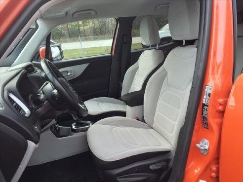 2018 Jeep Renegade Latitude Orange, Windber, PA