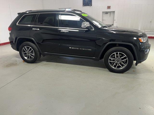 2022 Jeep Grand Cherokee WK Limited Diamond Black Crystal Pearlcoat, Beaverdale, PA