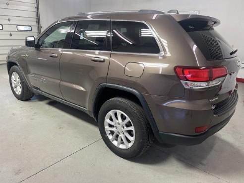 2021 Jeep Grand Cherokee Laredo E Walnut Brown Metallic Clearcoat, Beaverdale, PA