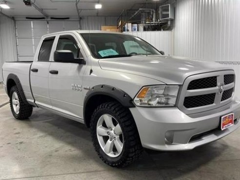 2015 Ram Ram Pickup 1500 Express Pickup 4D 6 1-3 ft Silver, Sioux Falls, SD