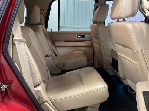 2016 Ford Expedition Limited Sport Utility 4D Red, Sioux Falls, SD