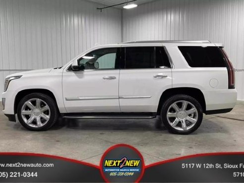 2016 Cadillac Escalade Luxury Sport Utility 4D White, Sioux Falls, SD